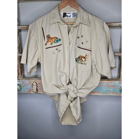 Tiger khaki Collared Button Up Top Ladies size Medium by Shipshe - Picture 6 of 12